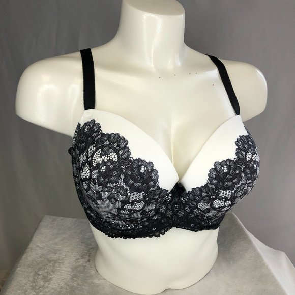 Victoria's Secret Other - VICTORIA SECRET Dream Angels Lined Demi Bra